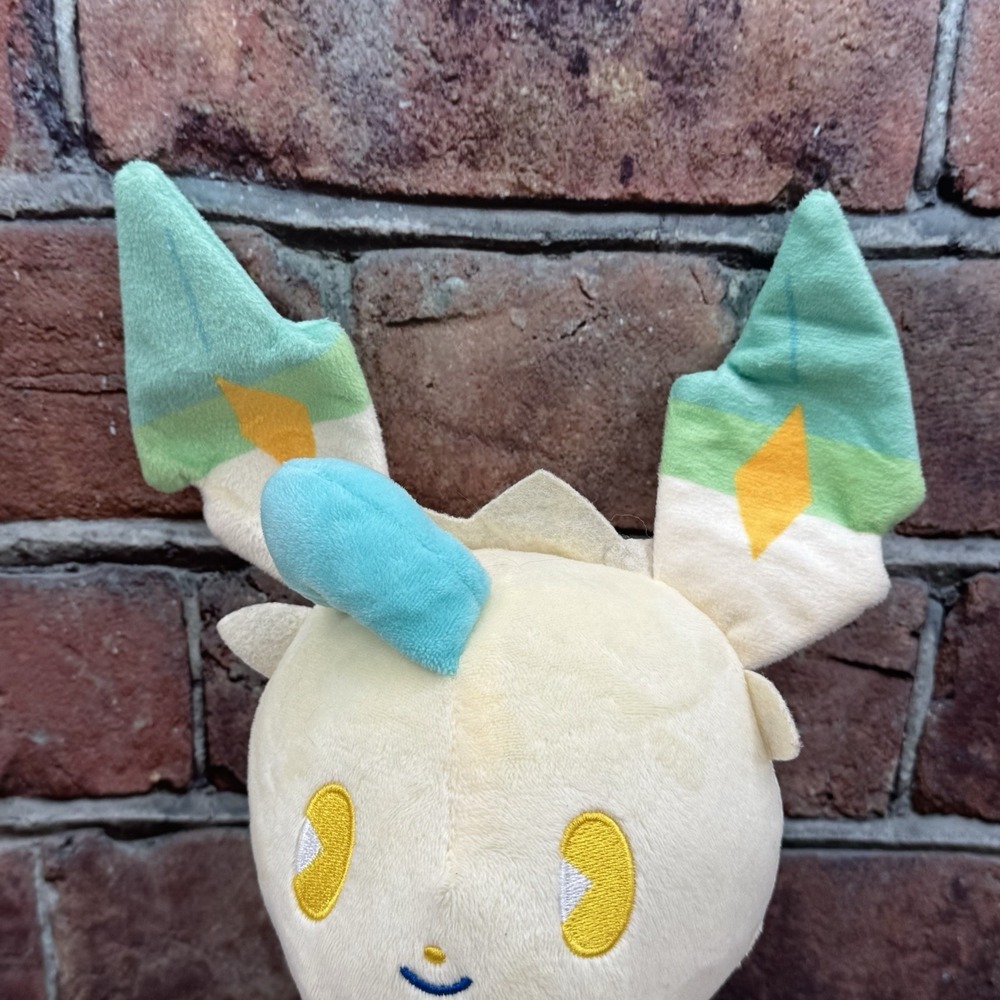 Pokemon Center Mix Au Lait Leafeon Plush Stuffed Animal - Picture 2 of 7